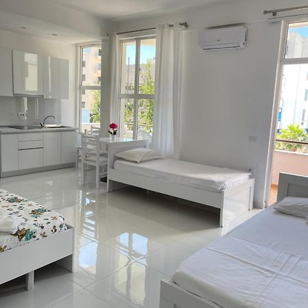 Rai Rooms ดูร์เรส ภายนอก รูปภาพ