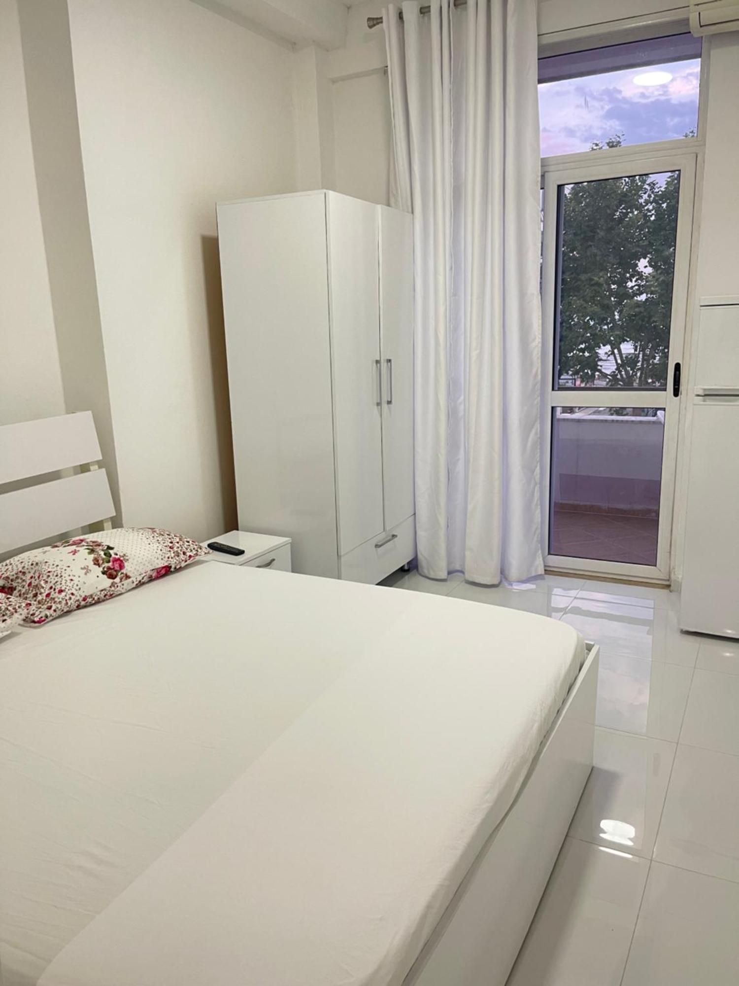 Rai Rooms ดูร์เรส ภายนอก รูปภาพ